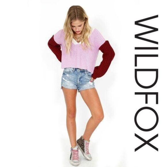 Wildfox NWT Womens chunky Knit Colorblock Sweater Pink & Burgundy size M fall - Picture 2 of 11